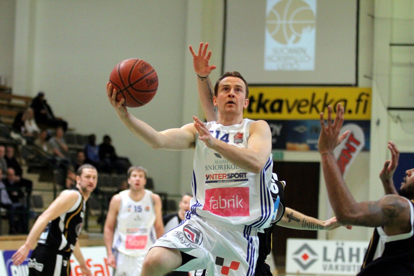 virtanenlayup2.jpg