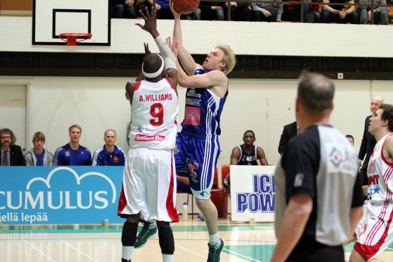 pehkonenlayup.jpg